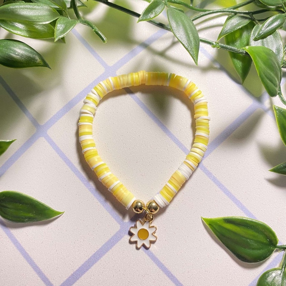 Sunflower Yellow and White Beaded Bracelet with Sunflower Charm